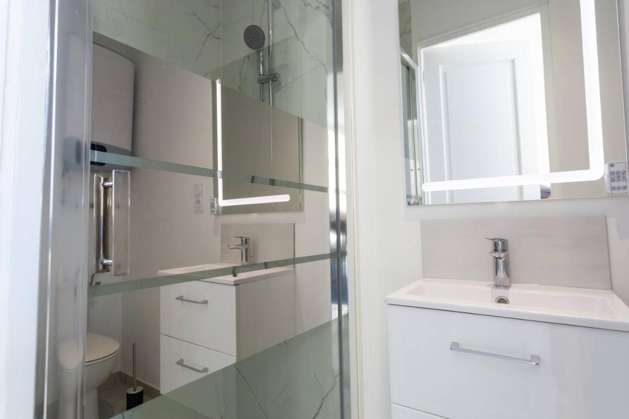 MaxBnb - CLIMATISÉ - Grand Studio 37m2&terrasse 30m2 - Est Toulon Extérieur photo