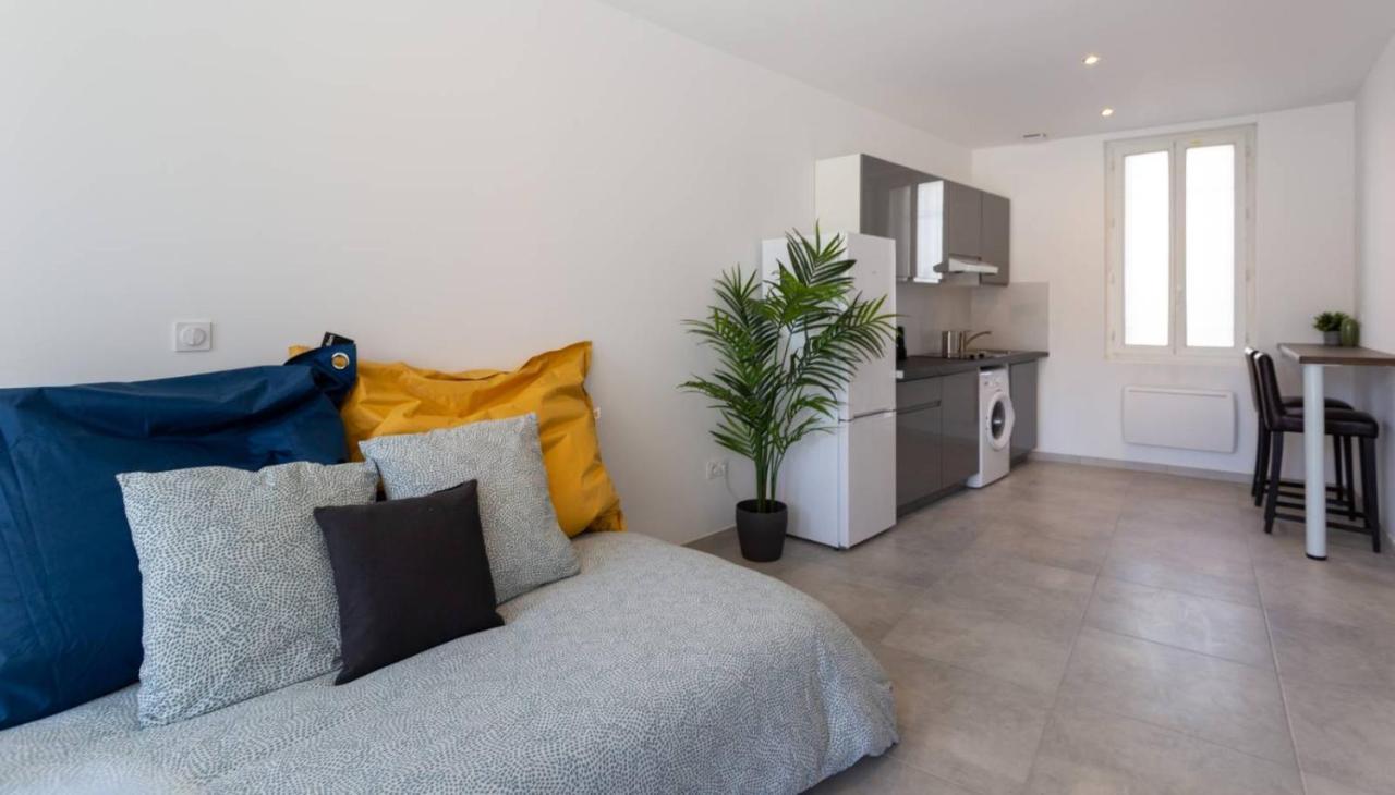 MaxBnb - CLIMATISÉ - Grand Studio 37m2&terrasse 30m2 - Est Toulon Extérieur photo